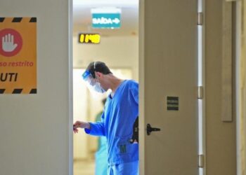 Internações em UTIs se mantêm estáveis em Porto Alegre