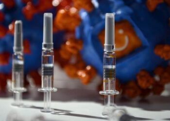 Fiocruz estima que vacinação contra Covid-19 seja iniciada no primeiro trimestre