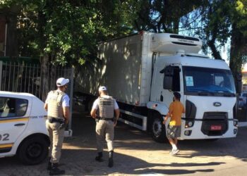 Vacinação no RS: confira o número de doses que cada município recebeu