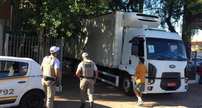 Vacinação no RS: confira o número de doses que cada município recebeu